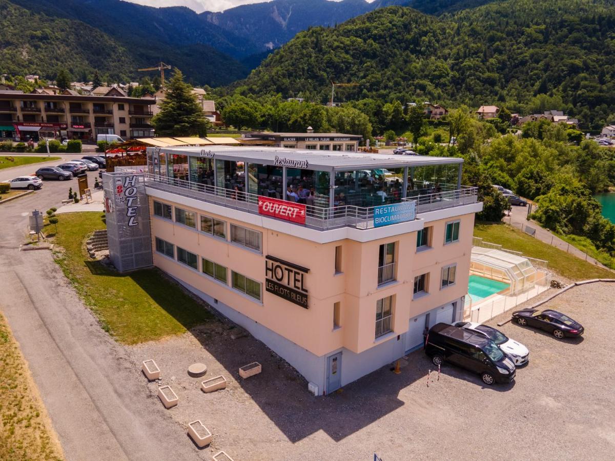 Hotel Les Flots Bleus Савин Екстериор снимка