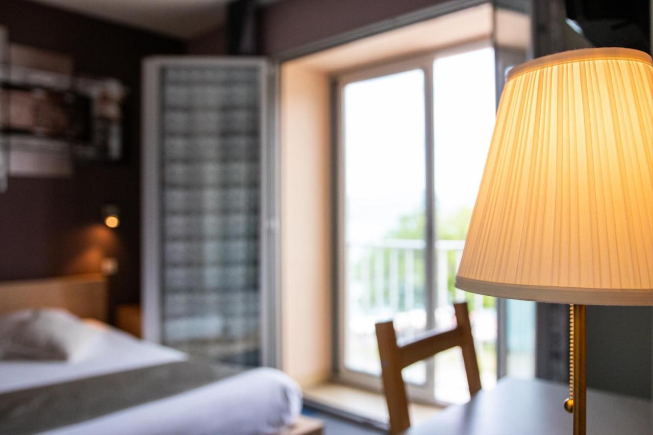 Hotel Les Flots Bleus Савин Екстериор снимка