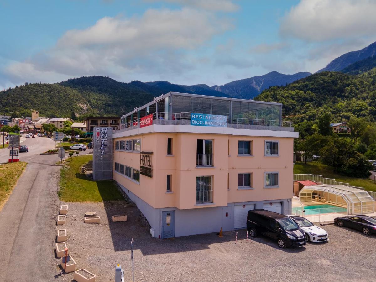 Hotel Les Flots Bleus Савин Екстериор снимка